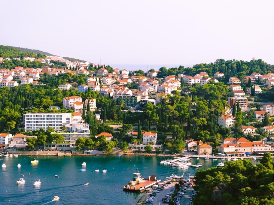 Hébergement de vacances Luxury 3 Bed Sea View Penthouse *