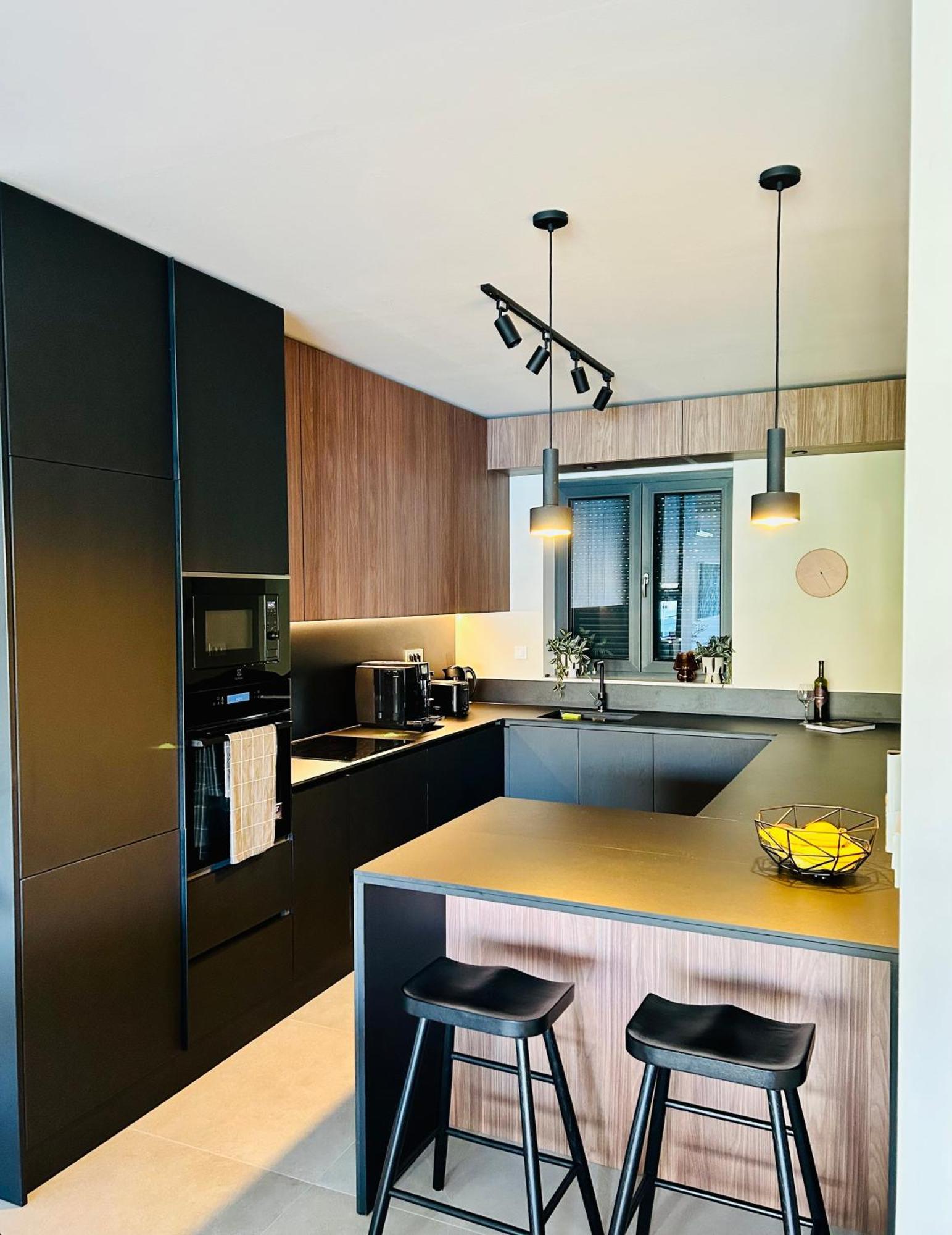Hébergement de vacances Luxury 3 Bed Sea View Penthouse *