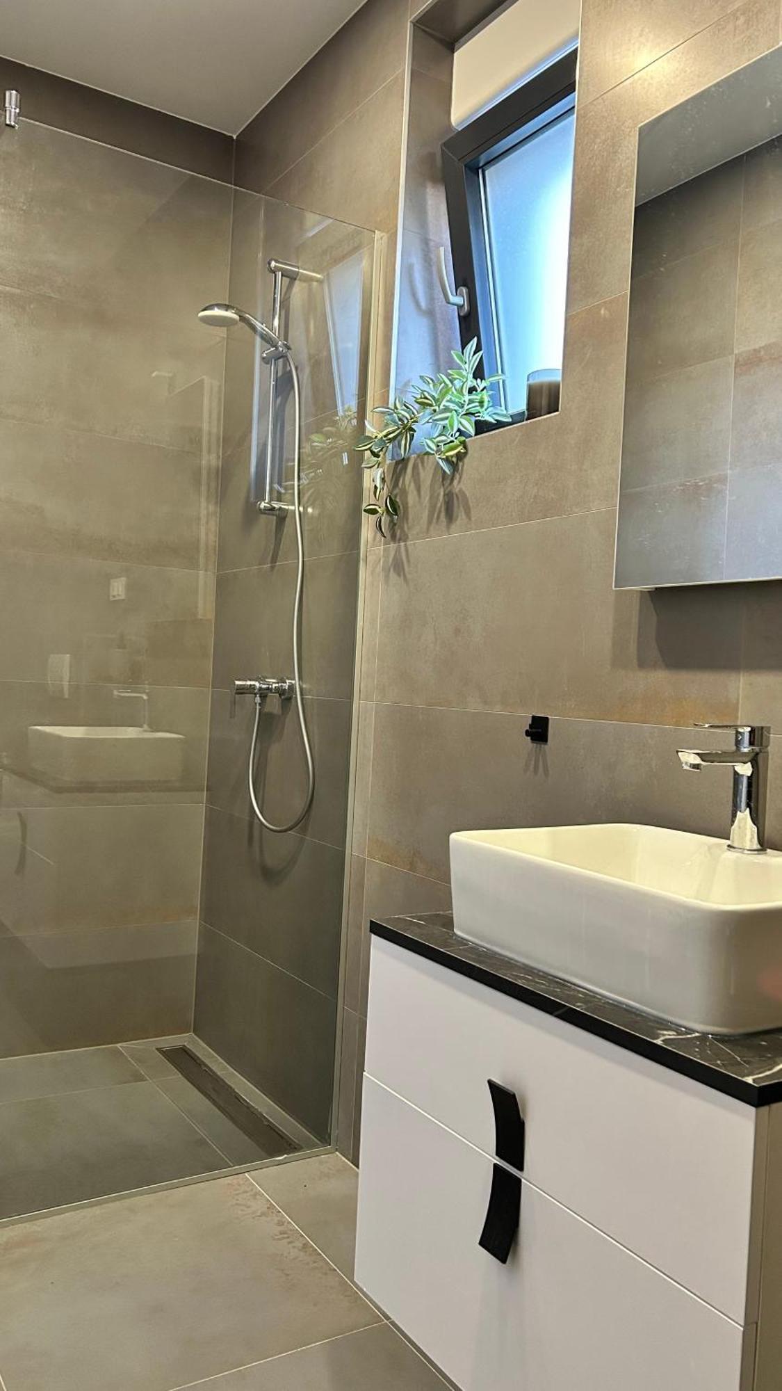 Luxury 3 Bed Sea View Penthouse Cavtat