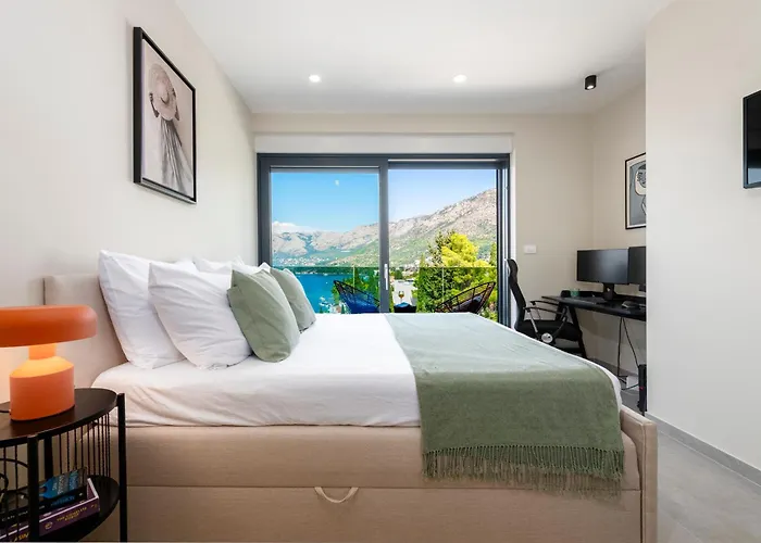 Cavtat Luxury 3 Bed Sea View Penthouse